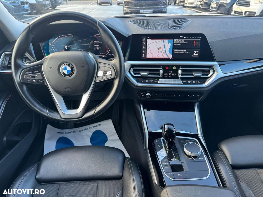BMW Seria 3 320d xDrive Aut. Luxury Line - 26