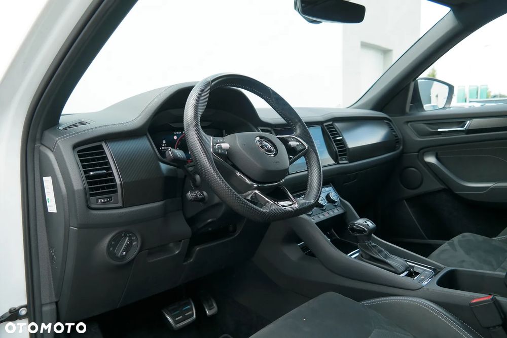 Skoda Kodiaq 2.0 TSI 4x4 DSG Sportline - 8