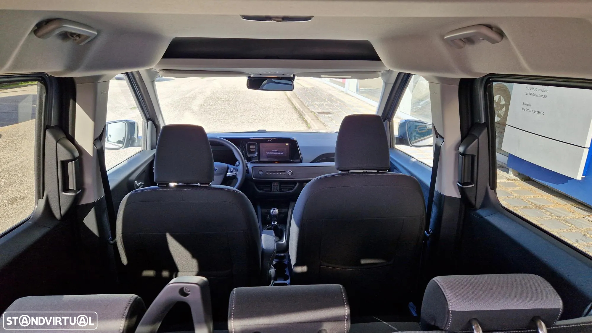 Ford Tourneo Courier 1.0 EcoBoost Titanium - 16