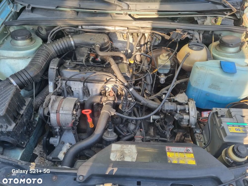 Volkswagen Passat - 8