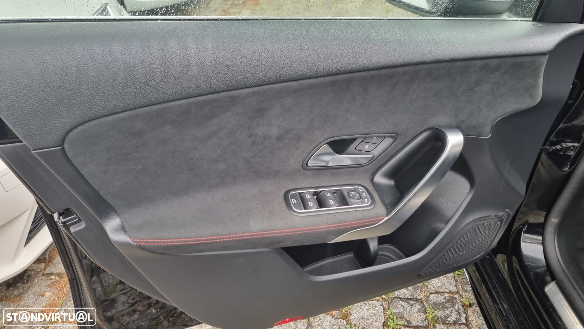 Mercedes-Benz A 180 d AMG Line - 19
