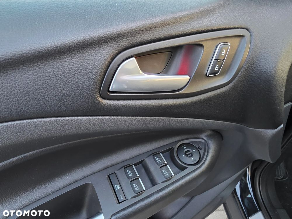 Ford Kuga 2.0 TDCi 4x4 Titanium - 15