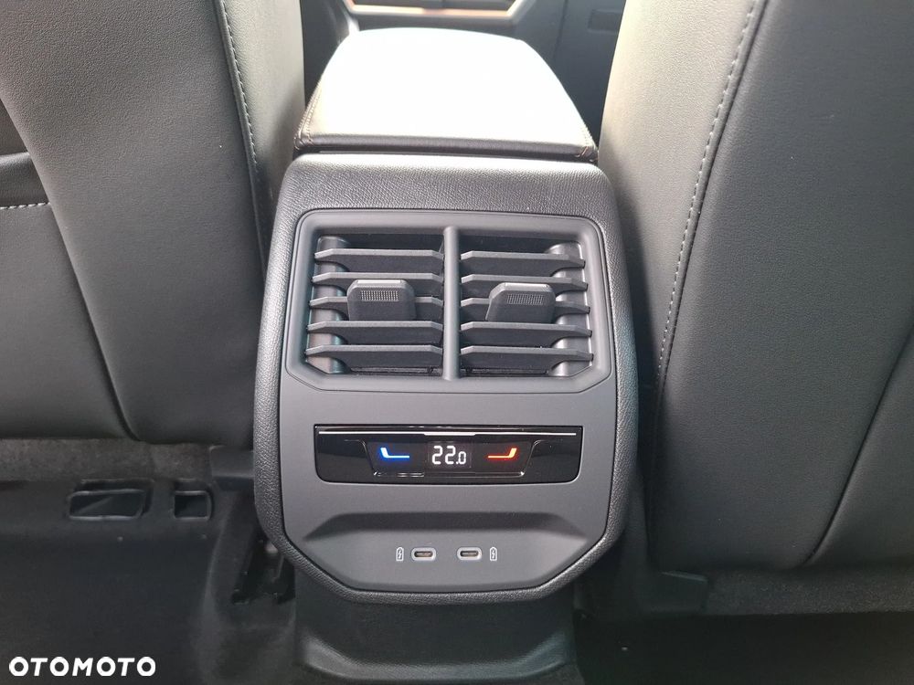 Cupra Formentor 1.5 eTSI mHEV DSG - 17