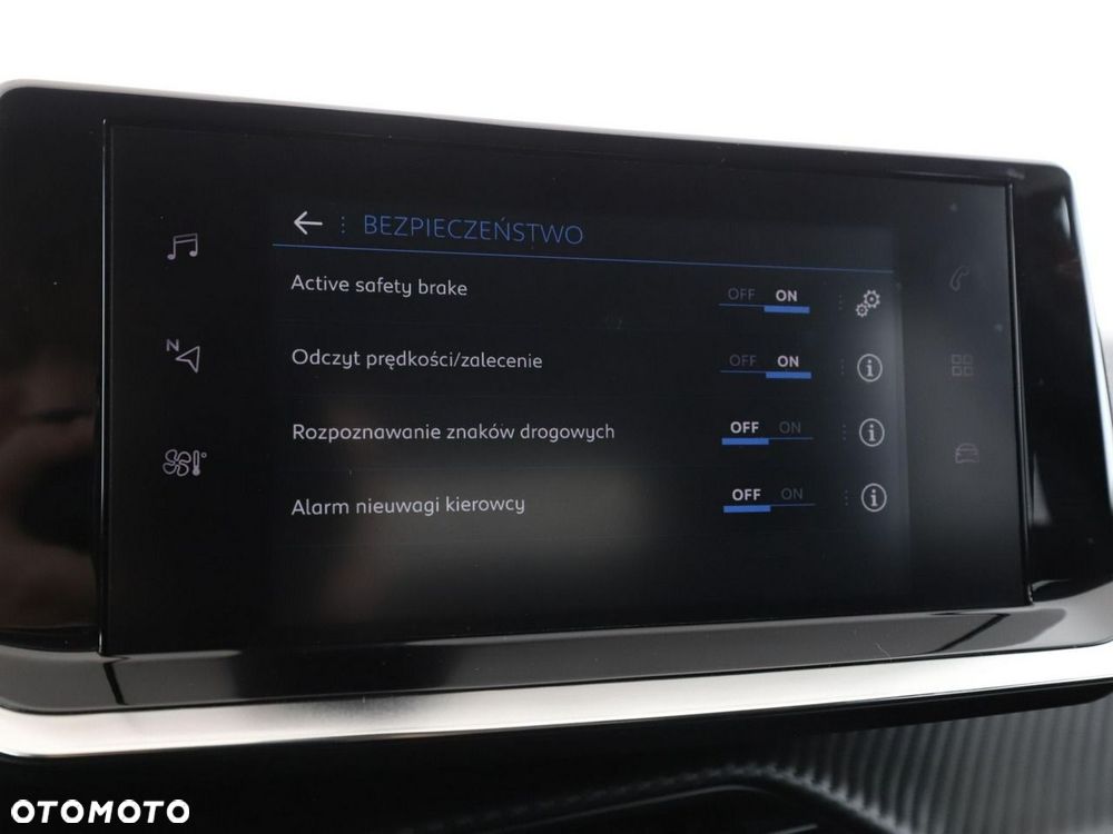 Peugeot 2008 PureTech 100 Style - 26