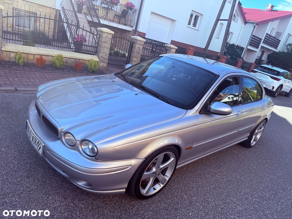 Jaguar X-Type 2.5 V6 4x4 Executive - 6