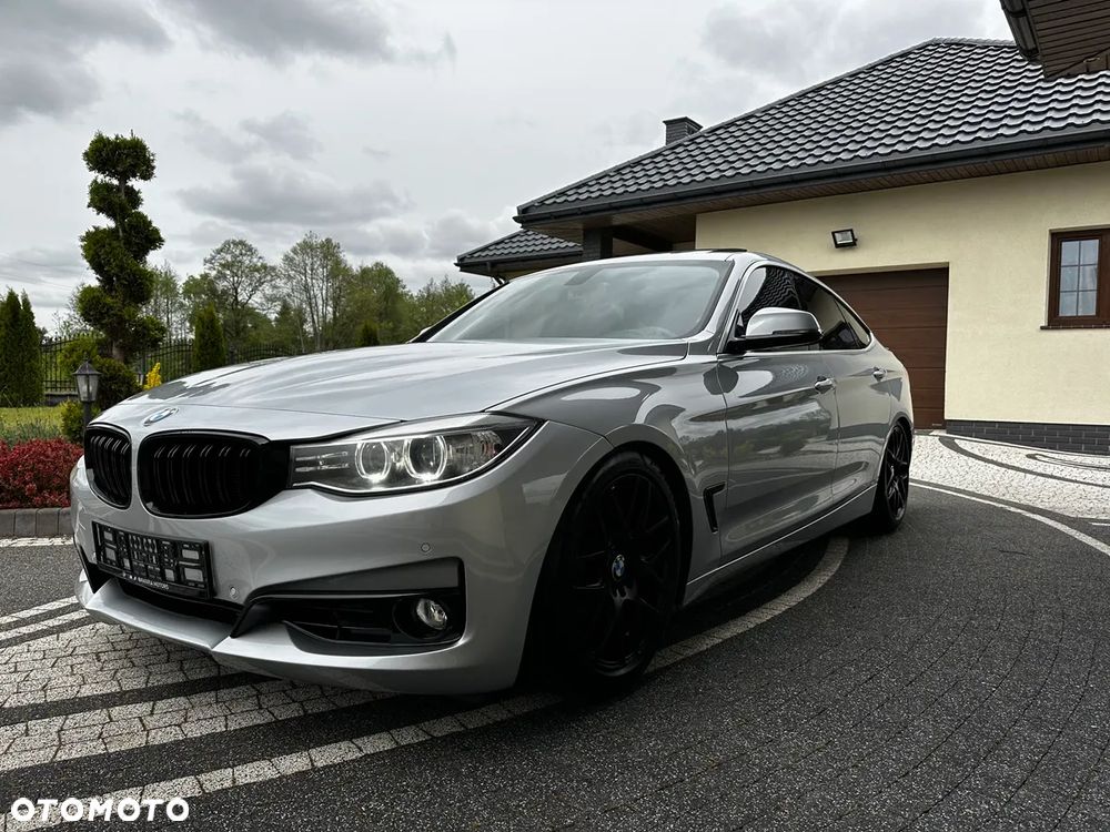 BMW 3GT 335i xDrive Sport Line - 11
