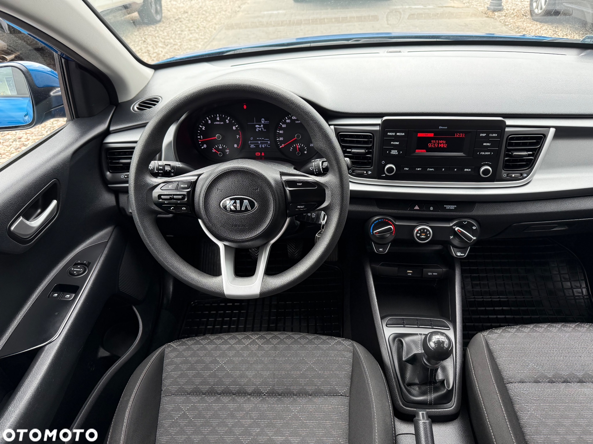 Kia Rio 1.2 M - 7
