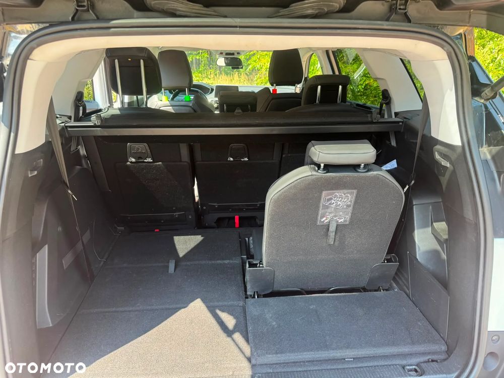 Peugeot 5008 PureTech 180 EAT8 Stop & Start Crossway - 24