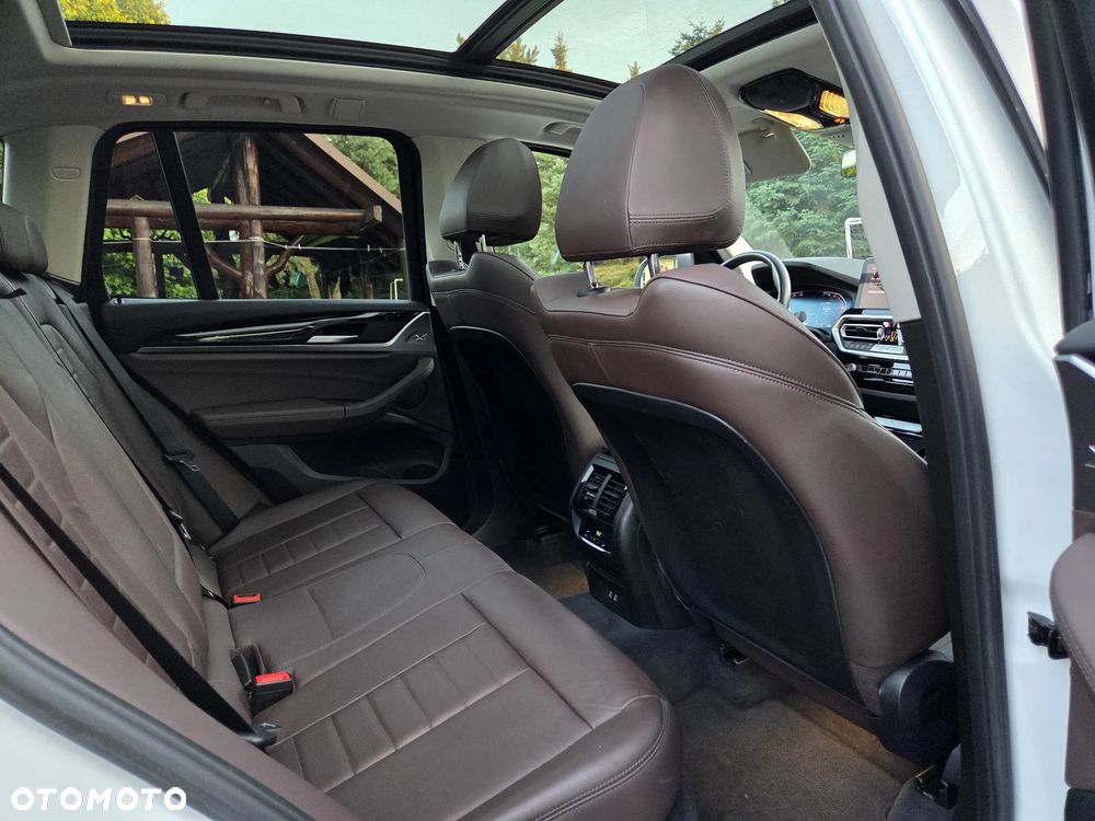 BMW X3 xDrive20d MHEV Luxury Line - 41