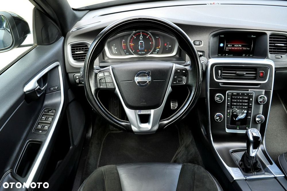 Volvo S60 D3 Drive-E R-Design Momentum - 6