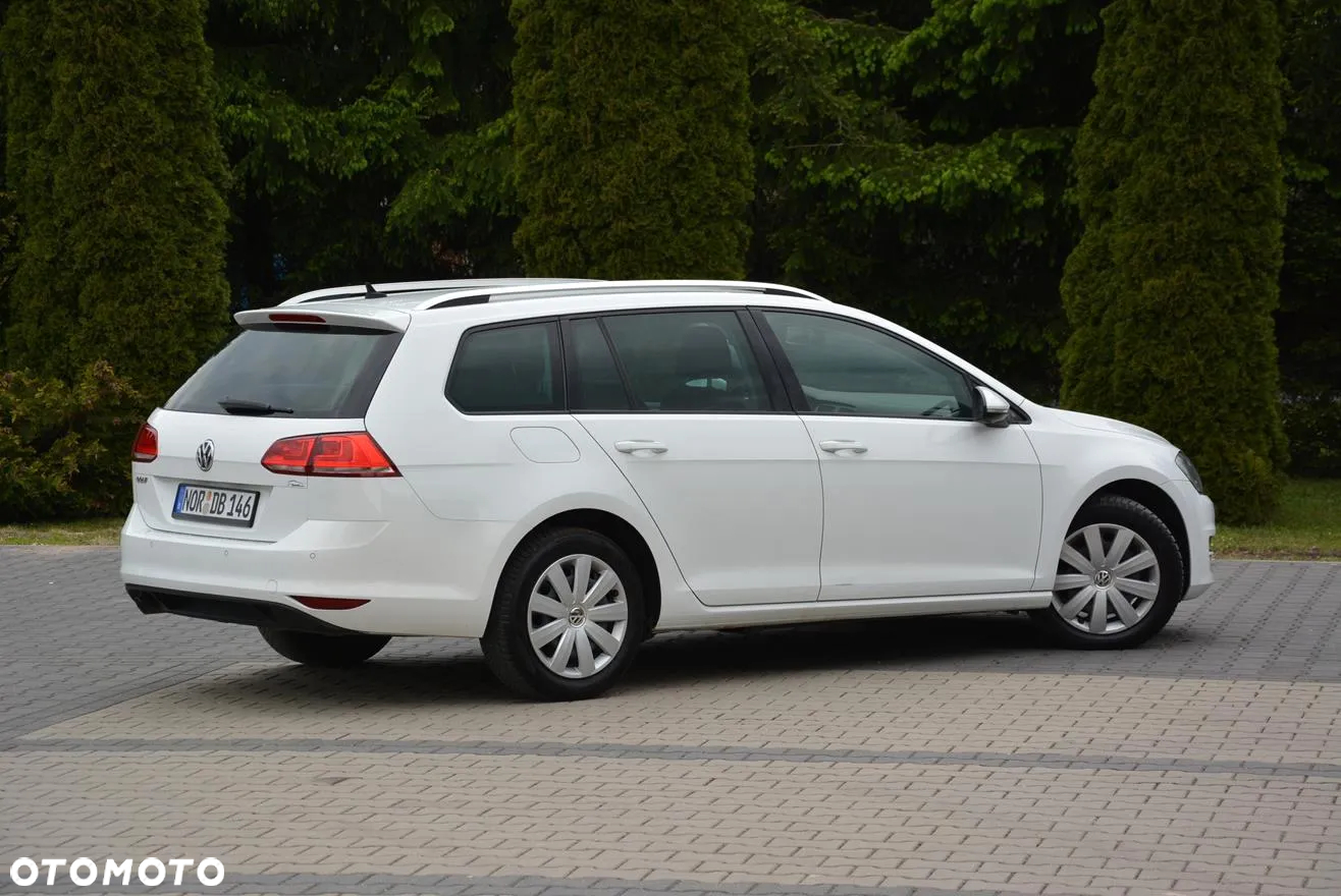 Volkswagen Golf 1.6 BlueTDI DSG Trendline - 16