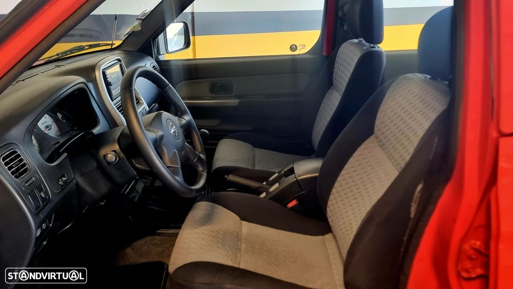 Nissan Navara 2.5 dCi CD Pilot - 6