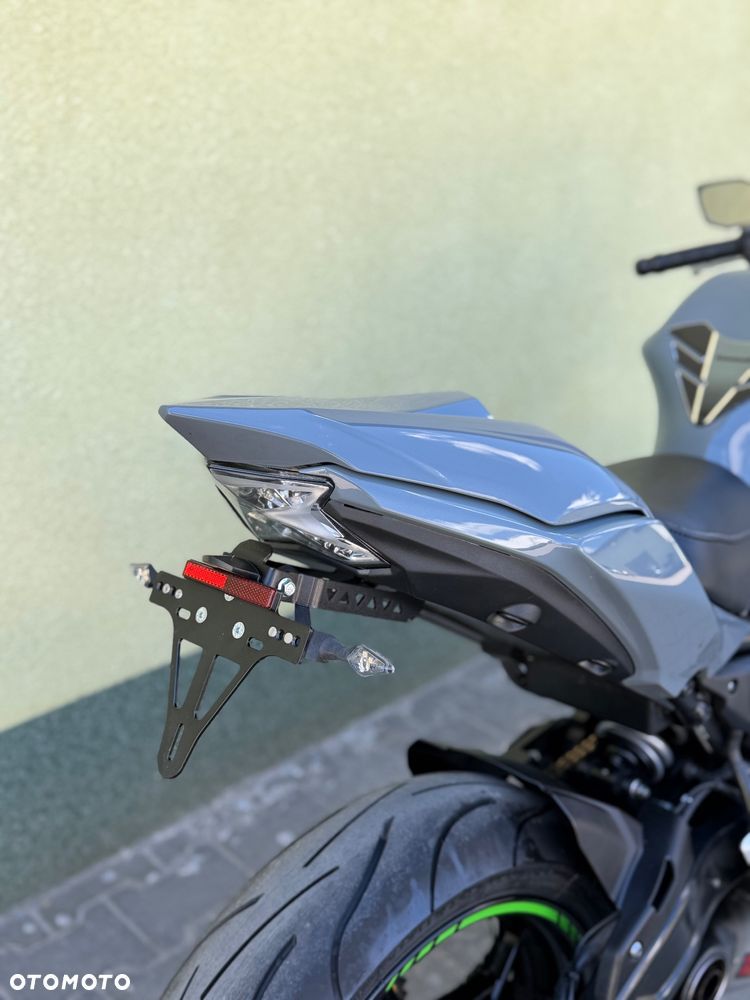 Kawasaki Ninja - 11