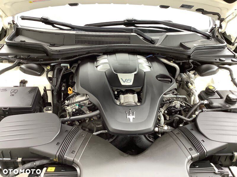 Maserati Ghibli Automatik - 22