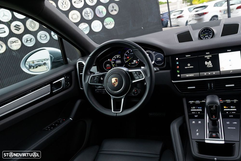 Porsche Cayenne Coupé E-Hybrid - 31