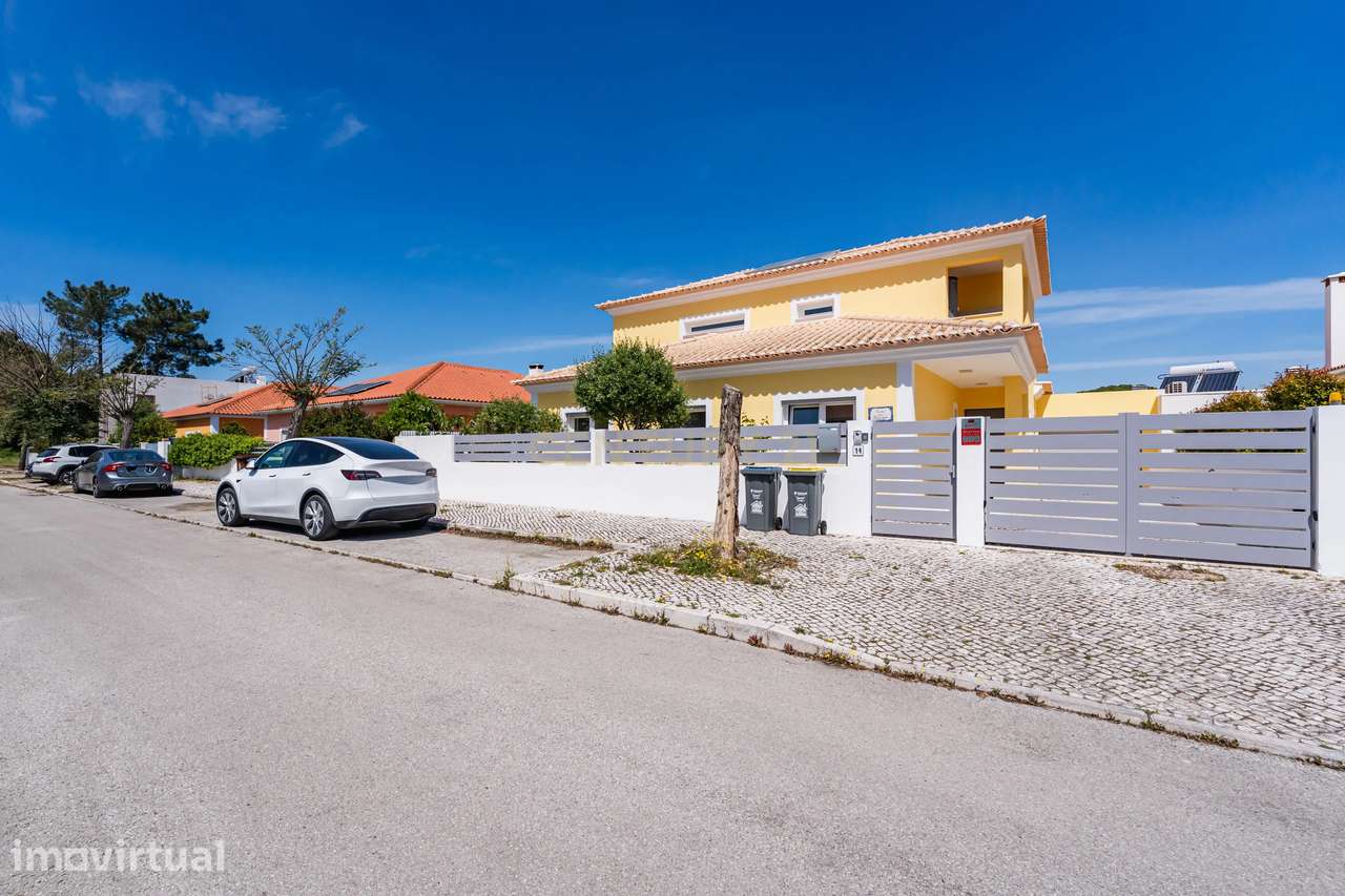 Moradia isolada T4 C/ Piscina e Garagem Azeitão, LT Terreno 416 m2 - Grande imagem: 4/58