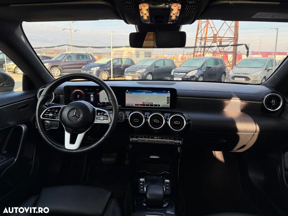 Mercedes-Benz CLA 180 - 23
