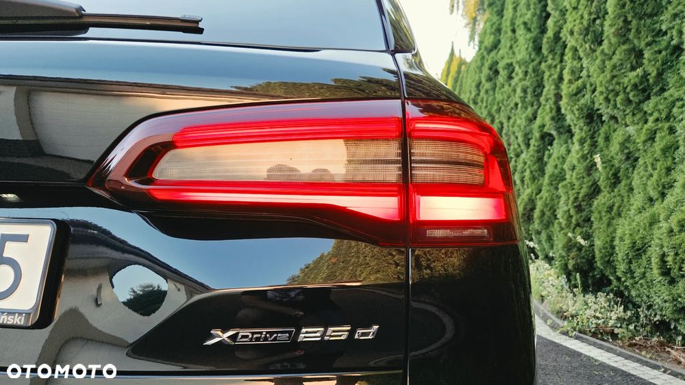 BMW X5 xDrive25d - 33