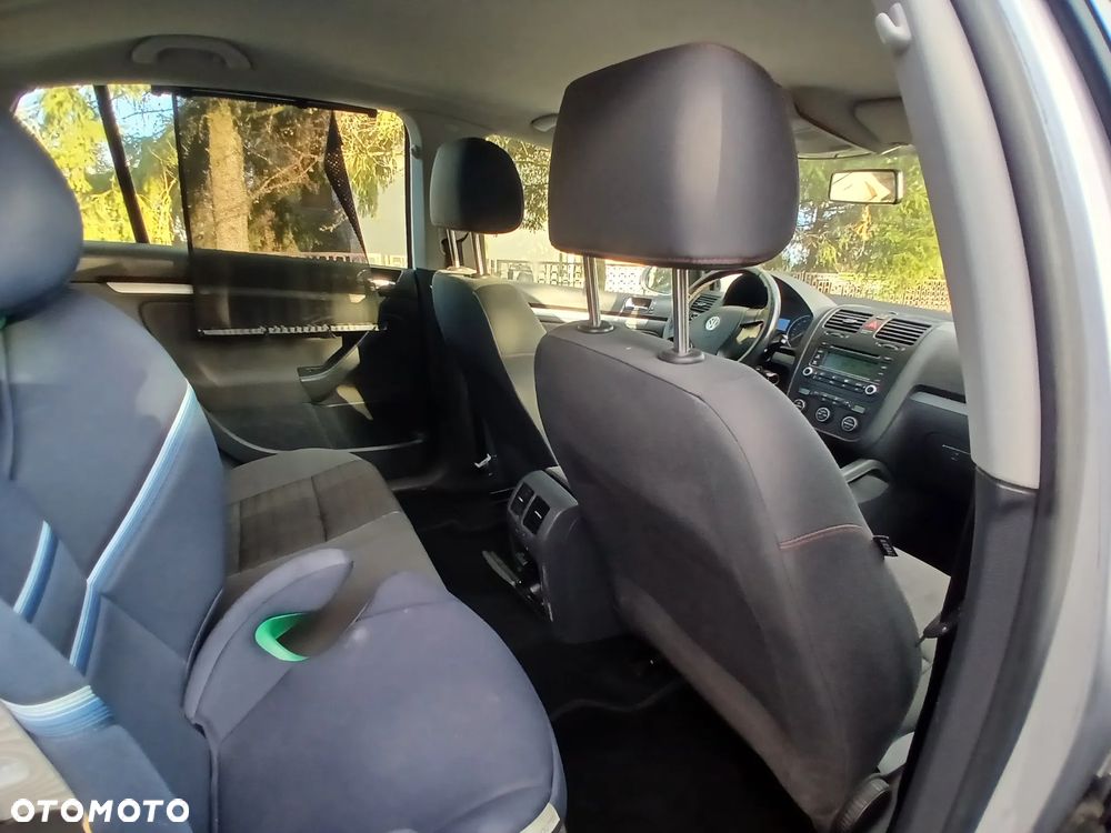 Volkswagen Golf 1.9 TDI Goal - 11