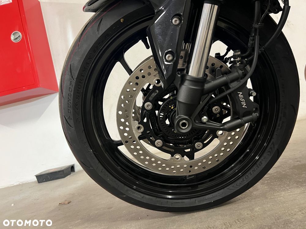 Kawasaki Z 900 - 18