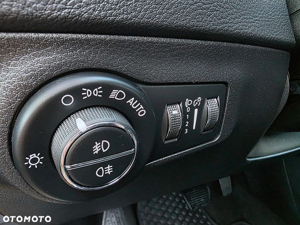 Jeep Compass 1.4 MultiAir Active Drive Automatik Limited - 24