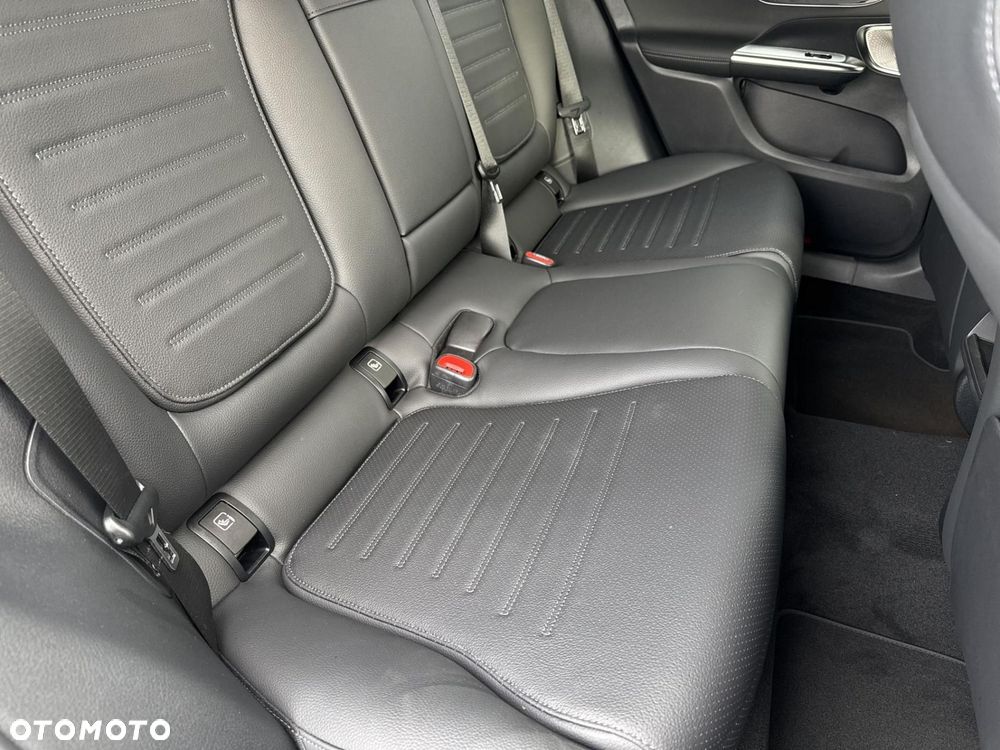 Mercedes-Benz GLC 220 d mHEV 4-Matic AMG Line - 19