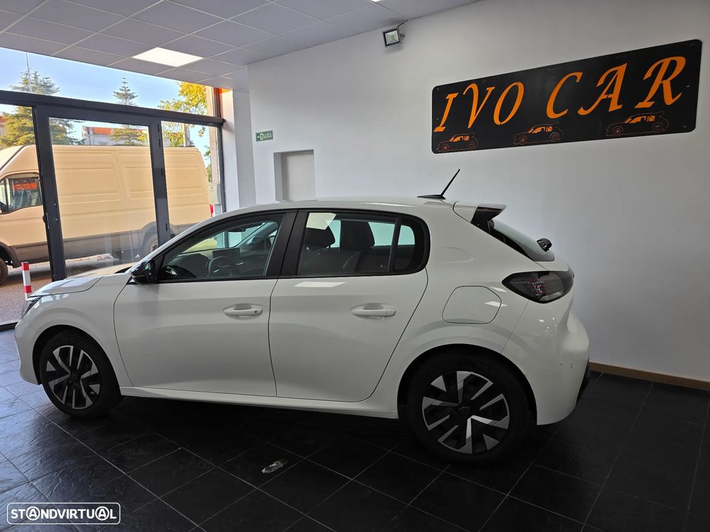 Peugeot 208 1.2 PureTech Active - 4