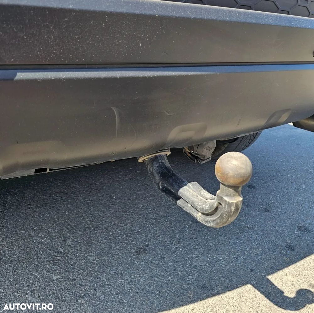 Land Rover Discovery Sport 2.0 l TD4 HSE Luxury Aut. - 23