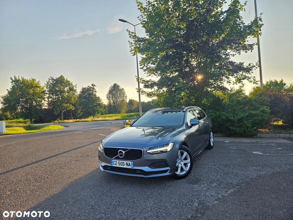 Volvo V90 D3 Geartronic Momentum Pro - 8
