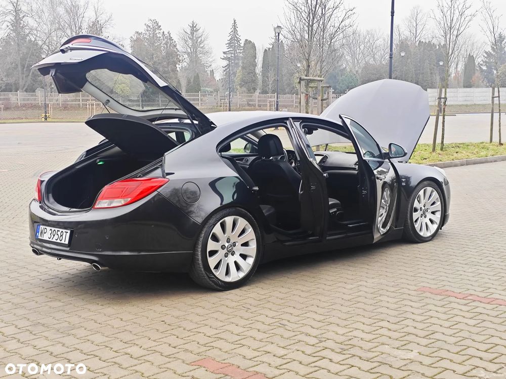 Opel Insignia - 23