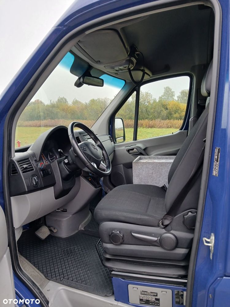 Mercedes-Benz Sprinter - 7