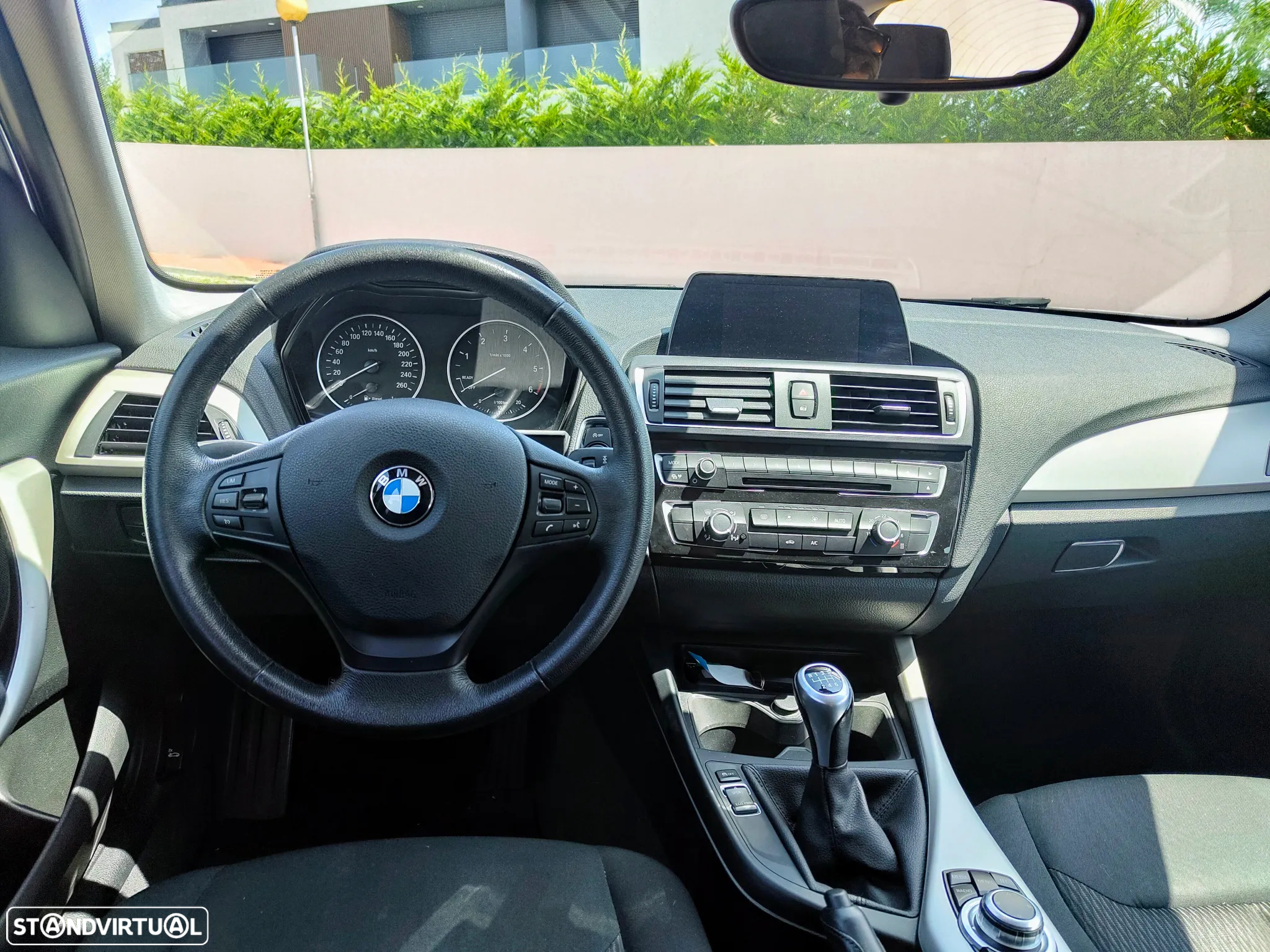 BMW 116 d EfficientDynamics - 9