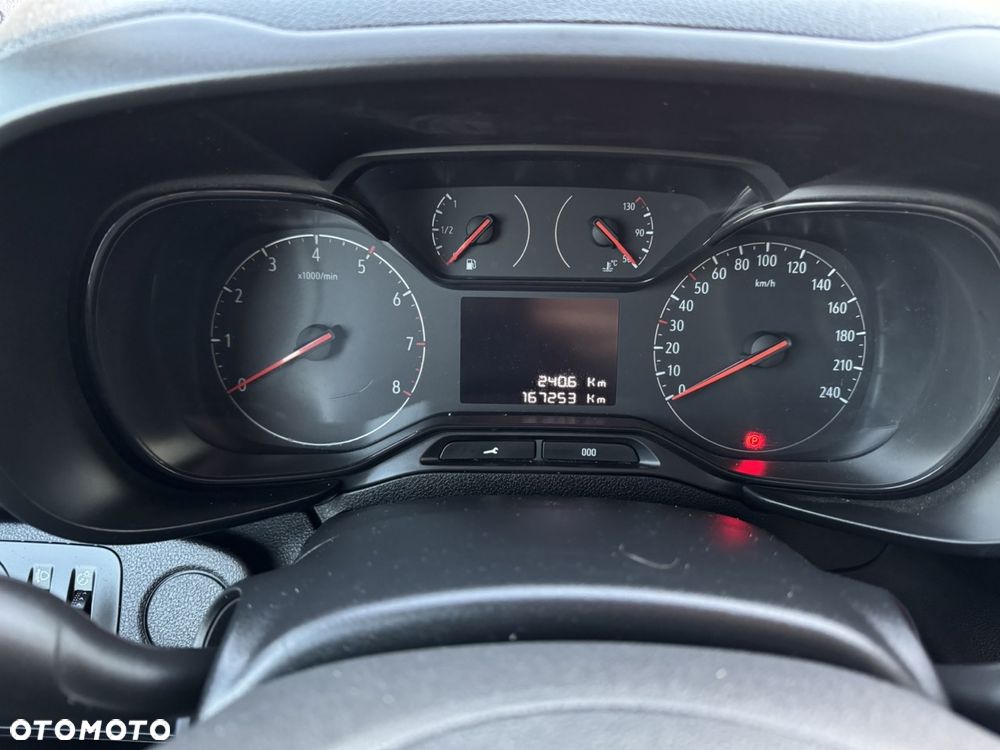 Opel COMBO L2 MAXI LONG XL - 17