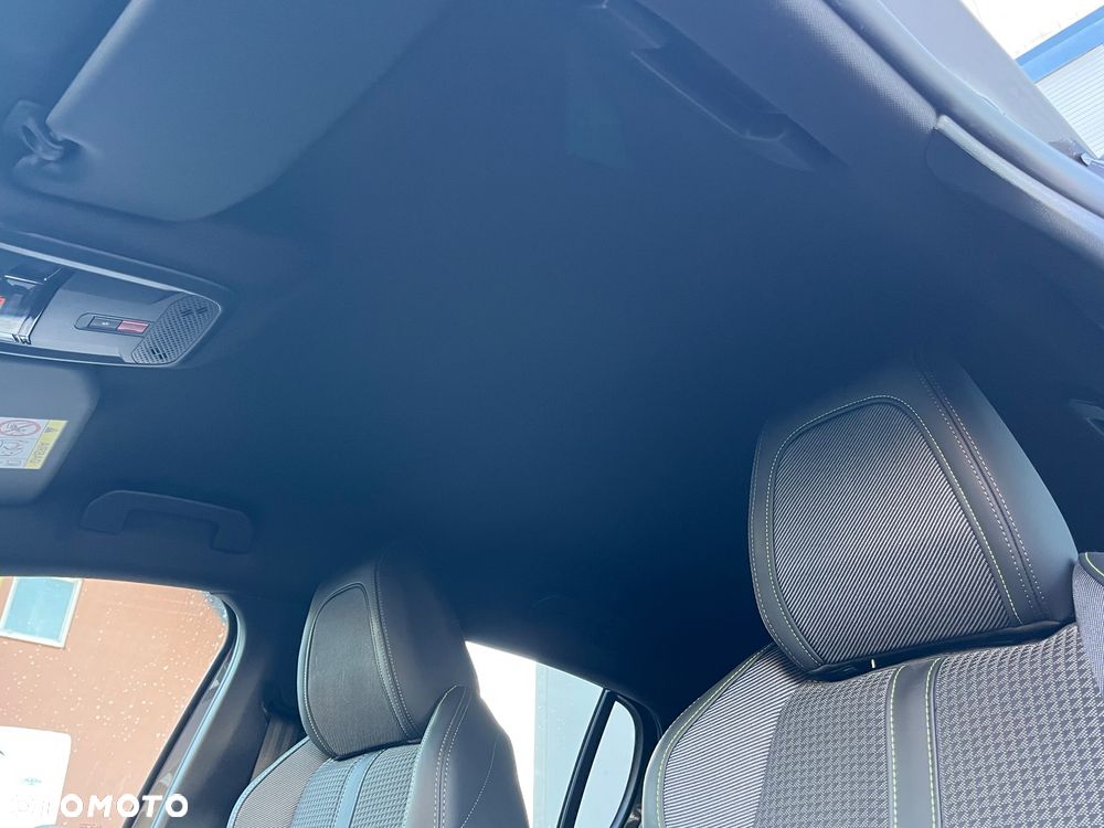Peugeot 208 PureTech 130 EAT8 GT - 24