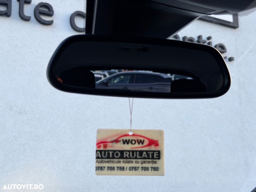 Peugeot 3008 1.2 PureTech Turbo S&S Active - 23