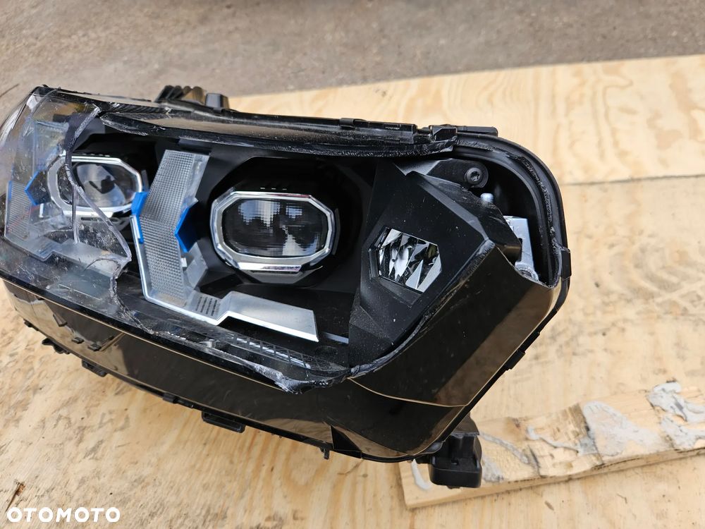 Lampa Prawa BMW X5 G05 X6 G06.     5A8E106 - 3