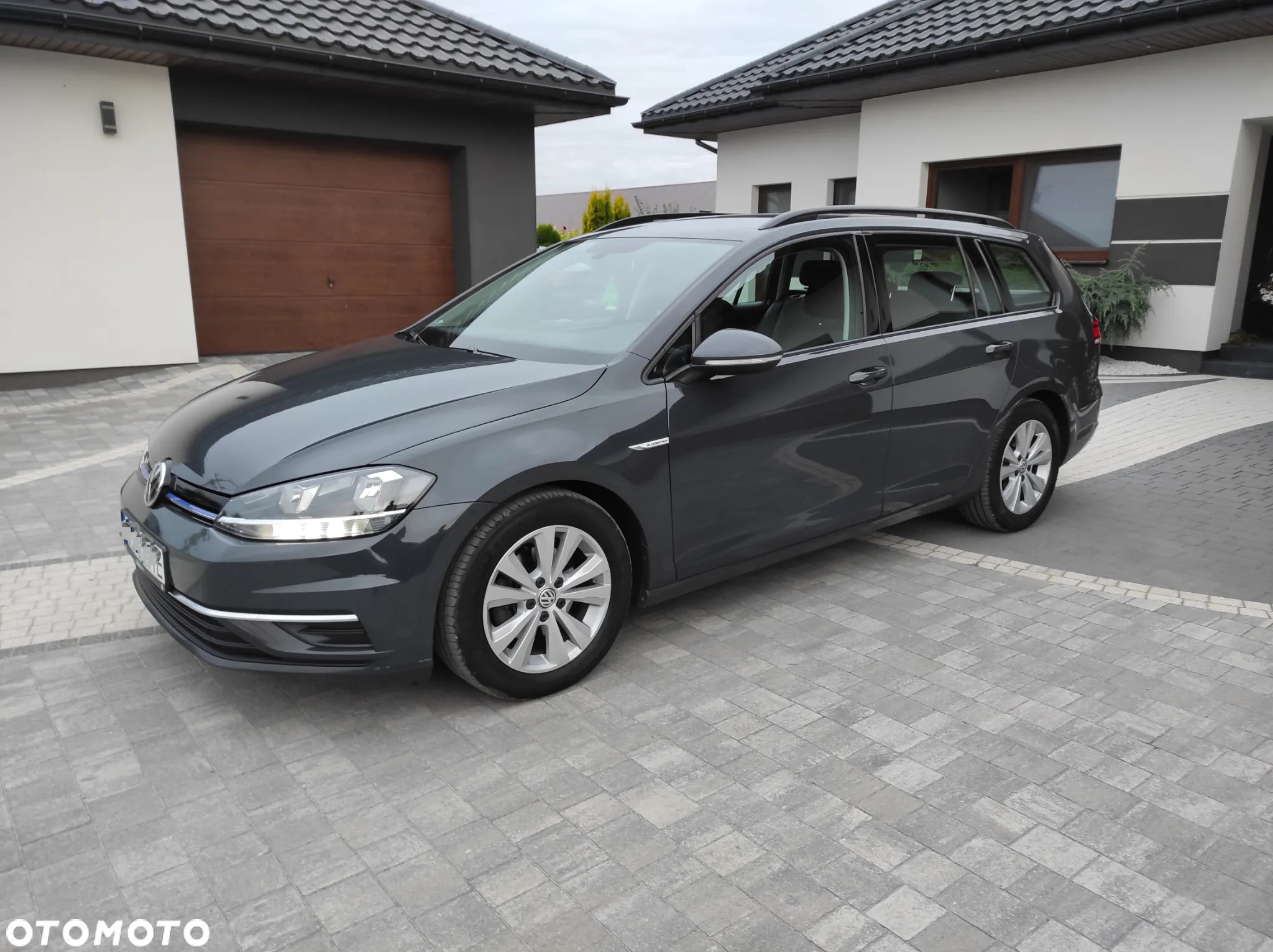 Volkswagen Golf VII 1.5 TSI BMT Comfortline - 2