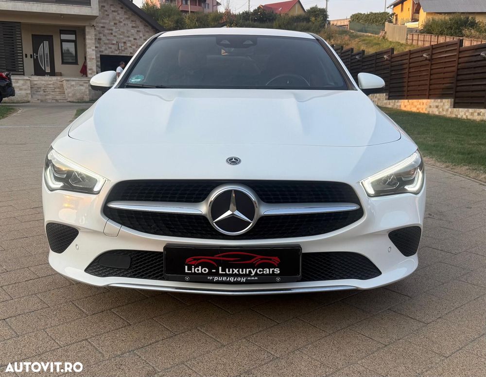 Mercedes-Benz CLA 180 7G-DCT Progressive - 10