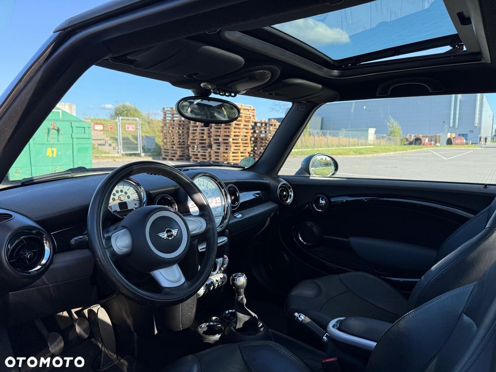 MINI Cooper 50 Camden - 5