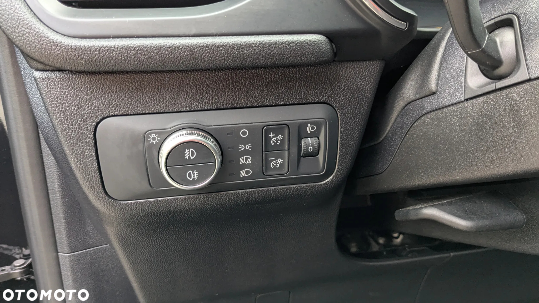 Ford Kuga 2.5 FHEV FWD Titanium - 16