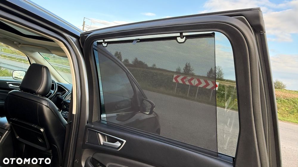 Ford Galaxy 2.0 EcoBlue Twin-Turbo Titanium - 34