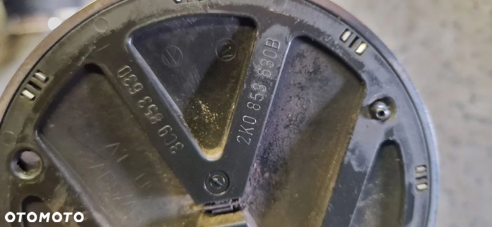 VOLKSWAGEN PASSAT B6  KOMBI ZNACZEK TYŁ 3C9853630 - 3