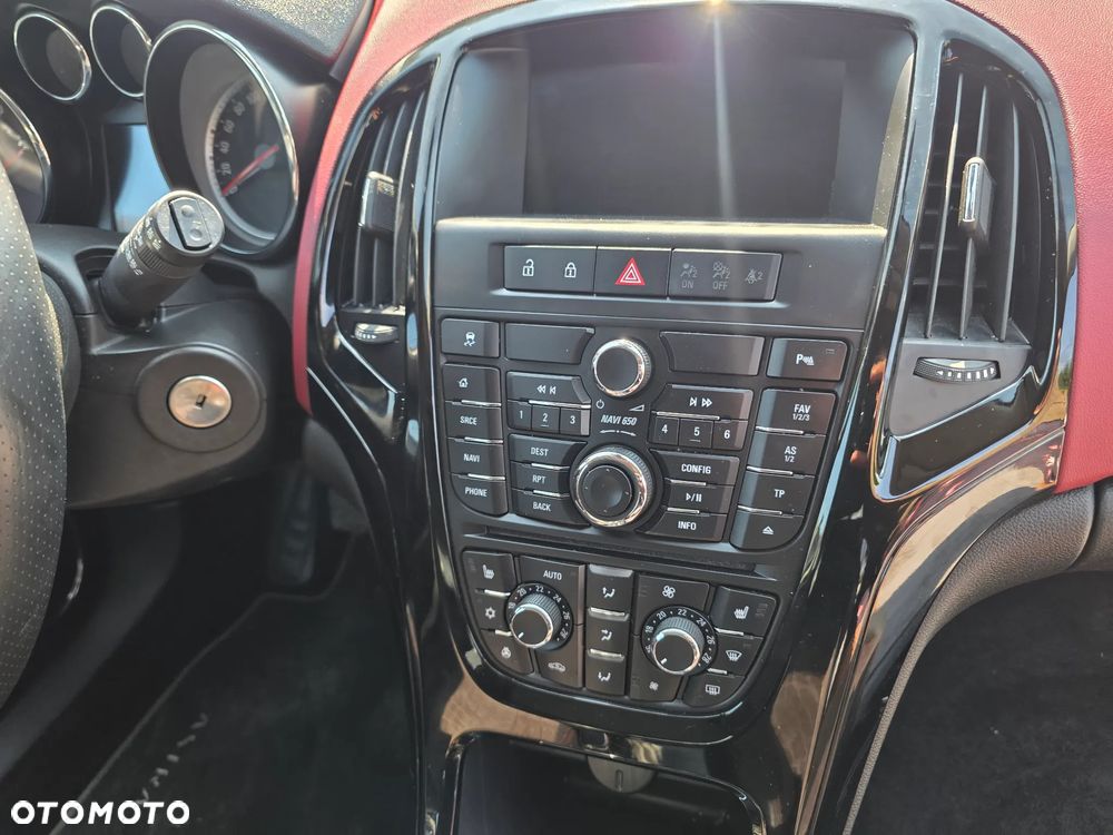 Opel Astra 1.4 Turbo - 10