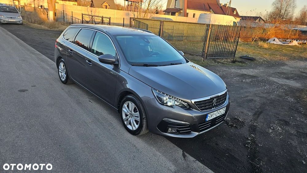 Peugeot 308 PureTech 130 EAT8 Allure - 3