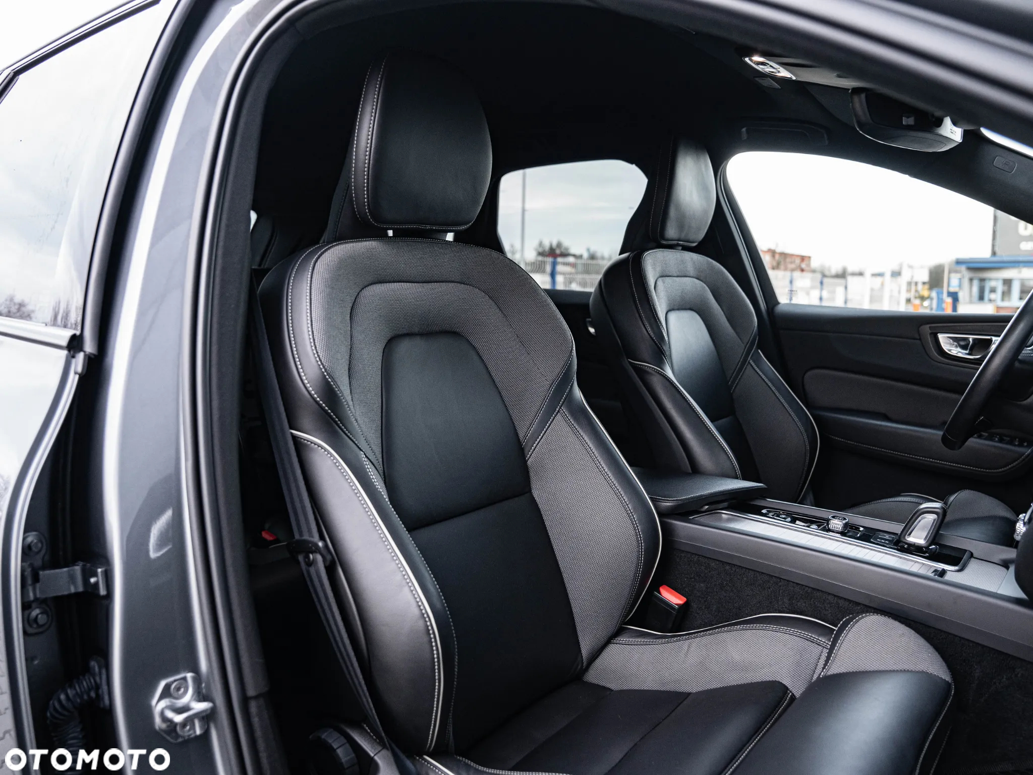 Volvo XC 60 B4 B Geartronic RDesign - 26