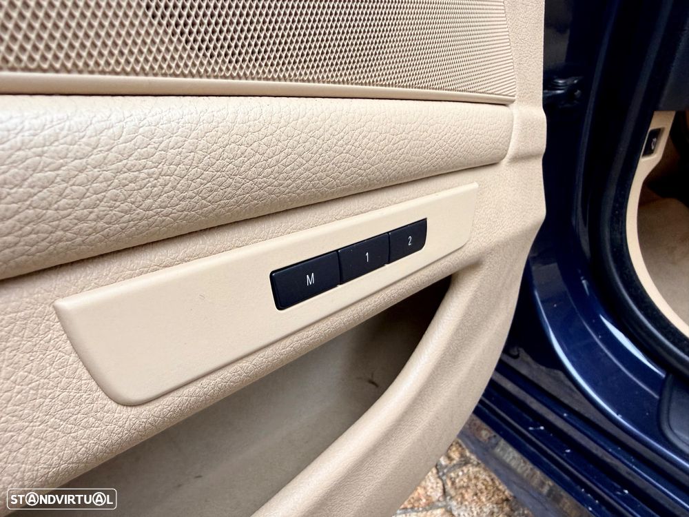 BMW 520 d Pack M Auto - 41