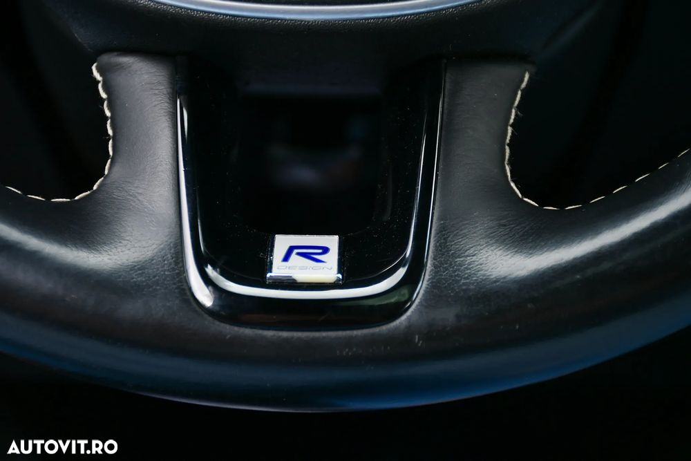Volvo XC 60 D4 AWD R-Design - 20