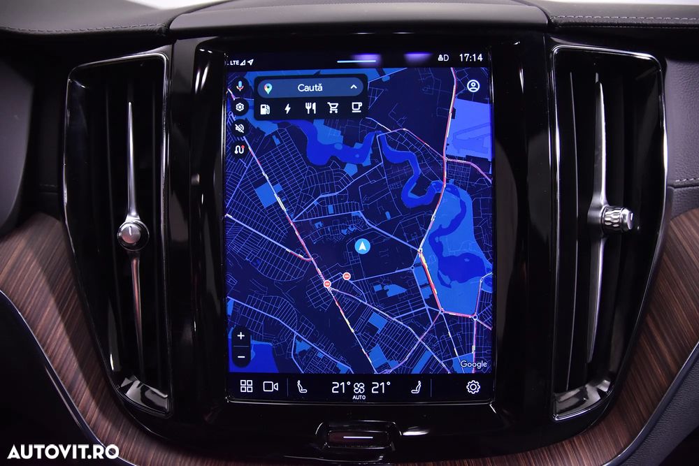 Volvo XC 60 T6 AWD Recharge Geartronic Inscription - 20