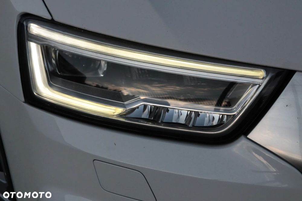 Audi Q3 2.0 TDI Design - 22