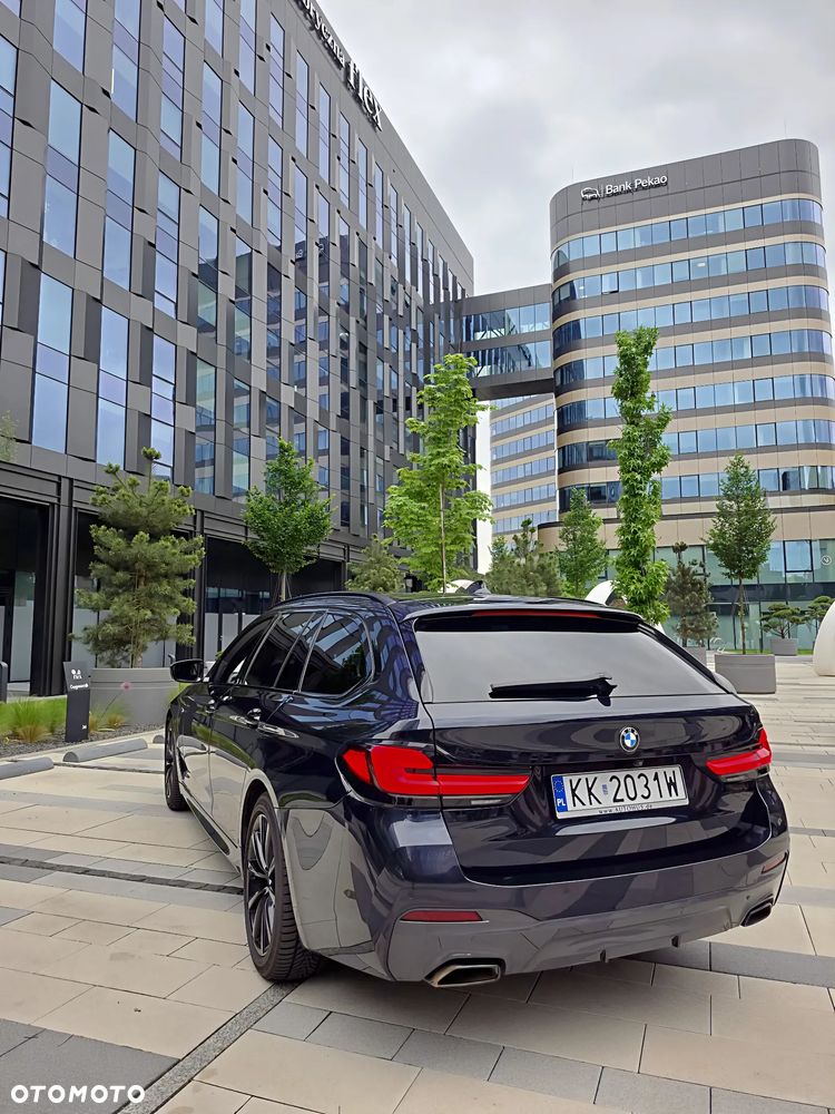 BMW Seria 5 520d M Sport Edition - 10